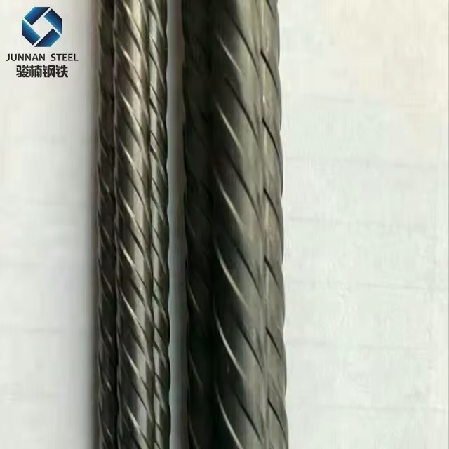 1670Mpa 7mm High Tensile Strength PC Wire Prestressed Concrete Steel Wire