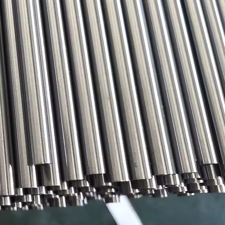 QUENCHED & TEMPERED ROUND BARS DIN1.2344/ AISI H13/ JIS SKD61