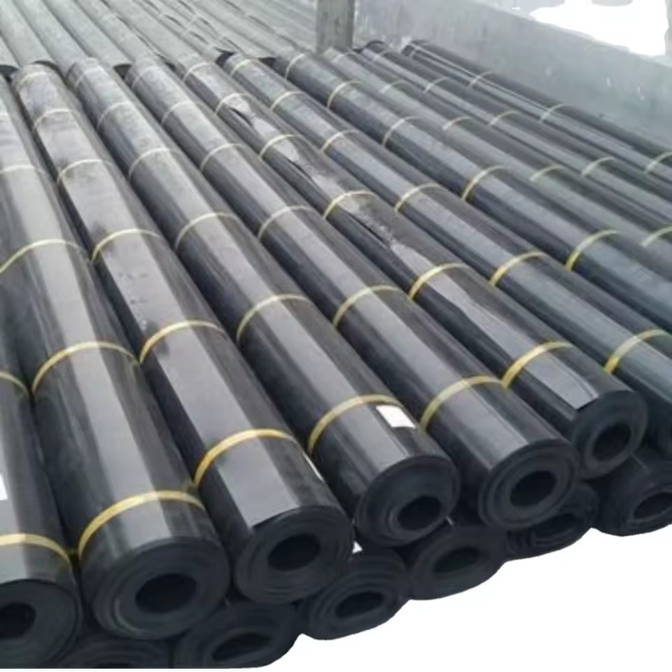 Geomembranes for HDPE Liners Fish Pond Industrial 0.5mm-2.5mm Outdoor Aquaculture Dam Liners for Shrimp Farm and Landfill