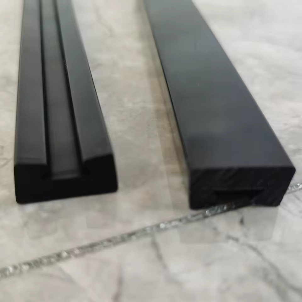 UHMWPE Wear Strip Slider Rail for Conveyor Belts-Durable Cutting Service Available