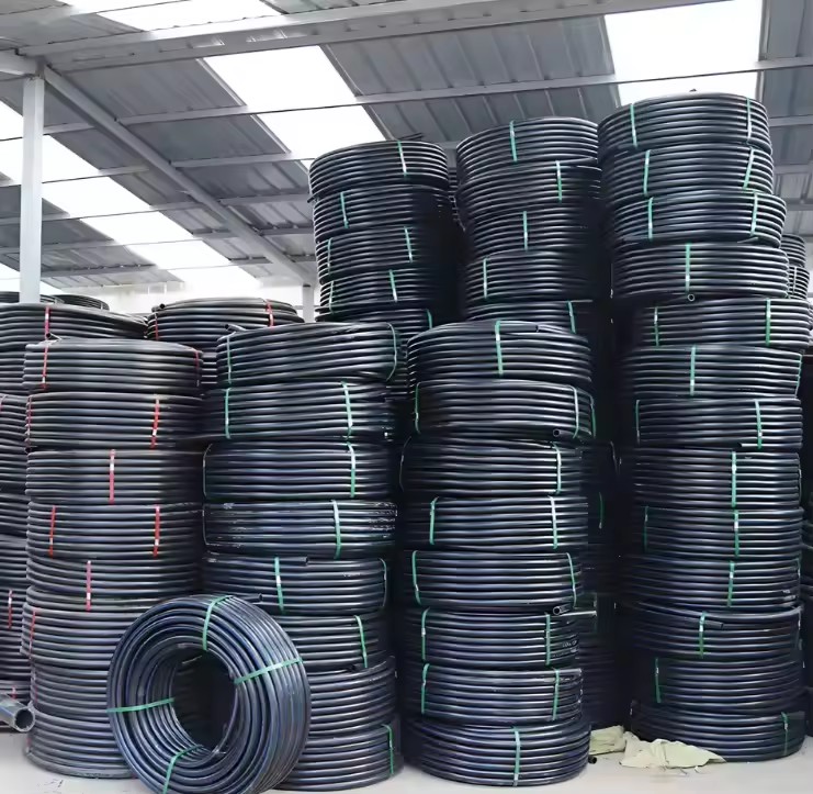 16 16-30mm Black HDPE Irrigation Coiled Pipe Roll with Over 50 Years Lifespan for Garden Water Supply