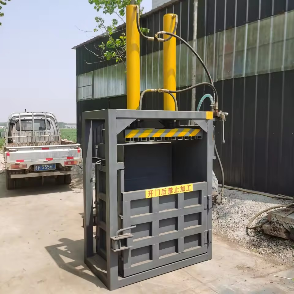 Hydraulic Driven Automatic High Productivity Recycling Vertical Baler for Textiles Commodity Bottles Waste Paper/Plastic Film