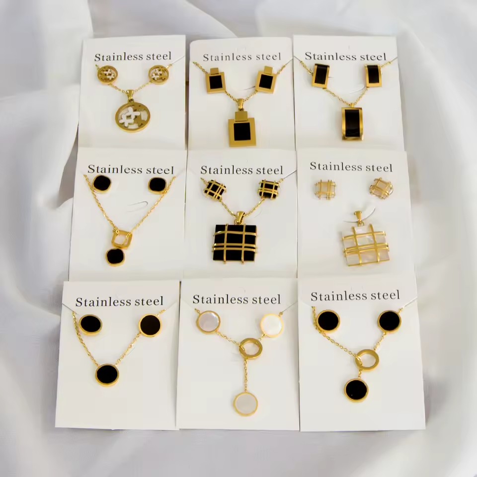Fashion Discount 18K Gold Plated Custom Zircon Earring Necklace Stainless Steel Jewelry Set for Women Girls