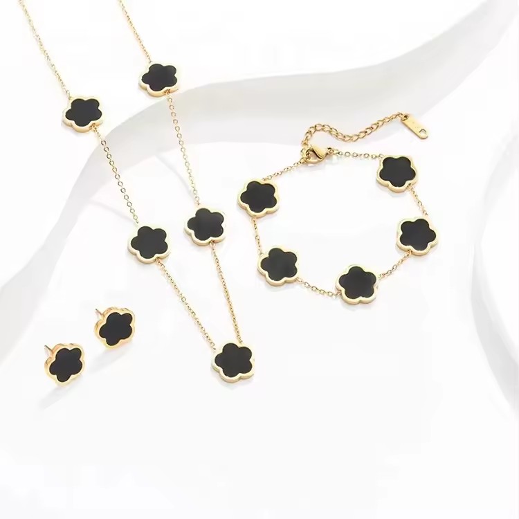 18K Gold Stainless Steel Women's Jewelry Set New Design Black Four Leaf Clover Flower Necklace Earrings Bracelet Wedding Parties