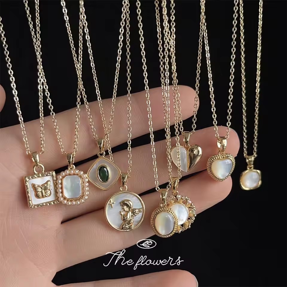 XL043 True Shell French Light Luxury Style Necklace Commuting Daily Clavicle Chain Necklace