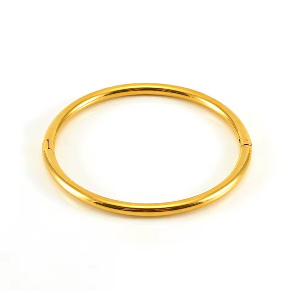 Hot Selling Tarnish-Free Stainless Steel Jewelry Bracelet 18k Gold Plated Women Fashionable Waterproof Simple Open Smooth Bangle