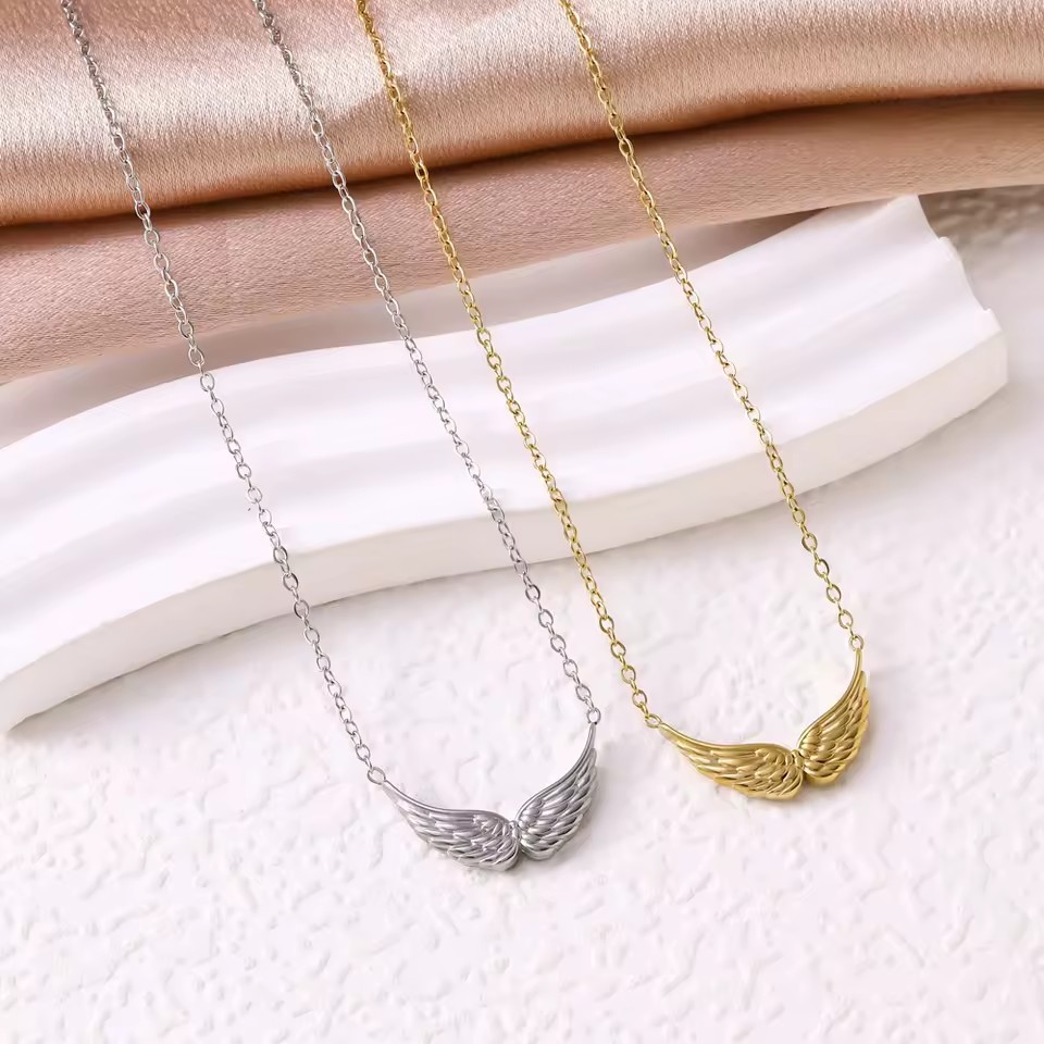 Silver/Gold Angel Wing Necklace 18K Gold Filled Guardian Angel Wings Dainty Simple Minimalist Pendant Necklaces for Men Women