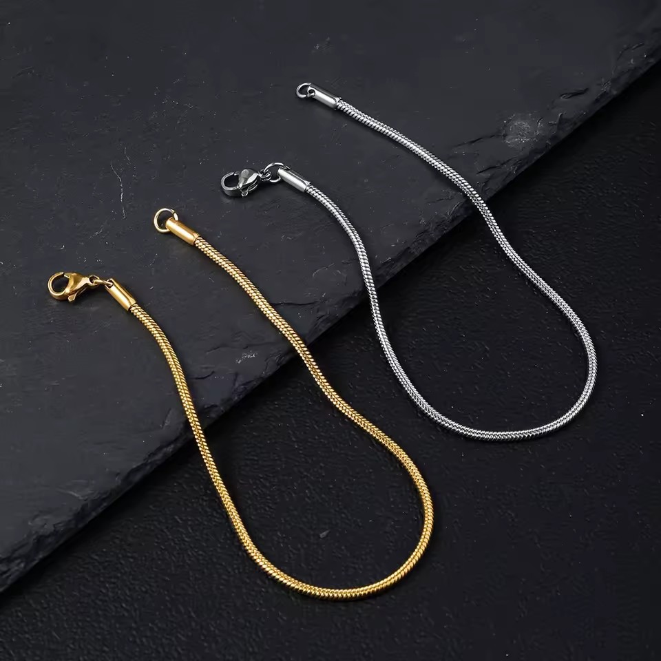 18K Gold Plated Minimalist Layering Link Chain Bracelets 2MM 1.5MM Trendy Jewelry Women Dainty Round Snake Chain Men Bracelet
