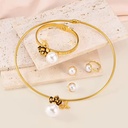 Stainless Steel Set With Fashionable and Chic Flower and Pearl Accessories Four-piece Set 4pcs Jewelry Set