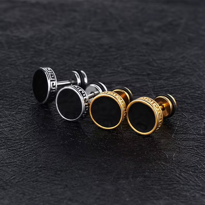 Hot Selling Men's Stainless Steel Ear Studs Gold Electroplated Trendy Flat Pie Type Earrings Anti Allergy Piercing Ear Studs
