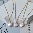 Vintage Stainless Steel 18K Gold Baroque Freshwater Pearl Flat Circular Necklace for Women's