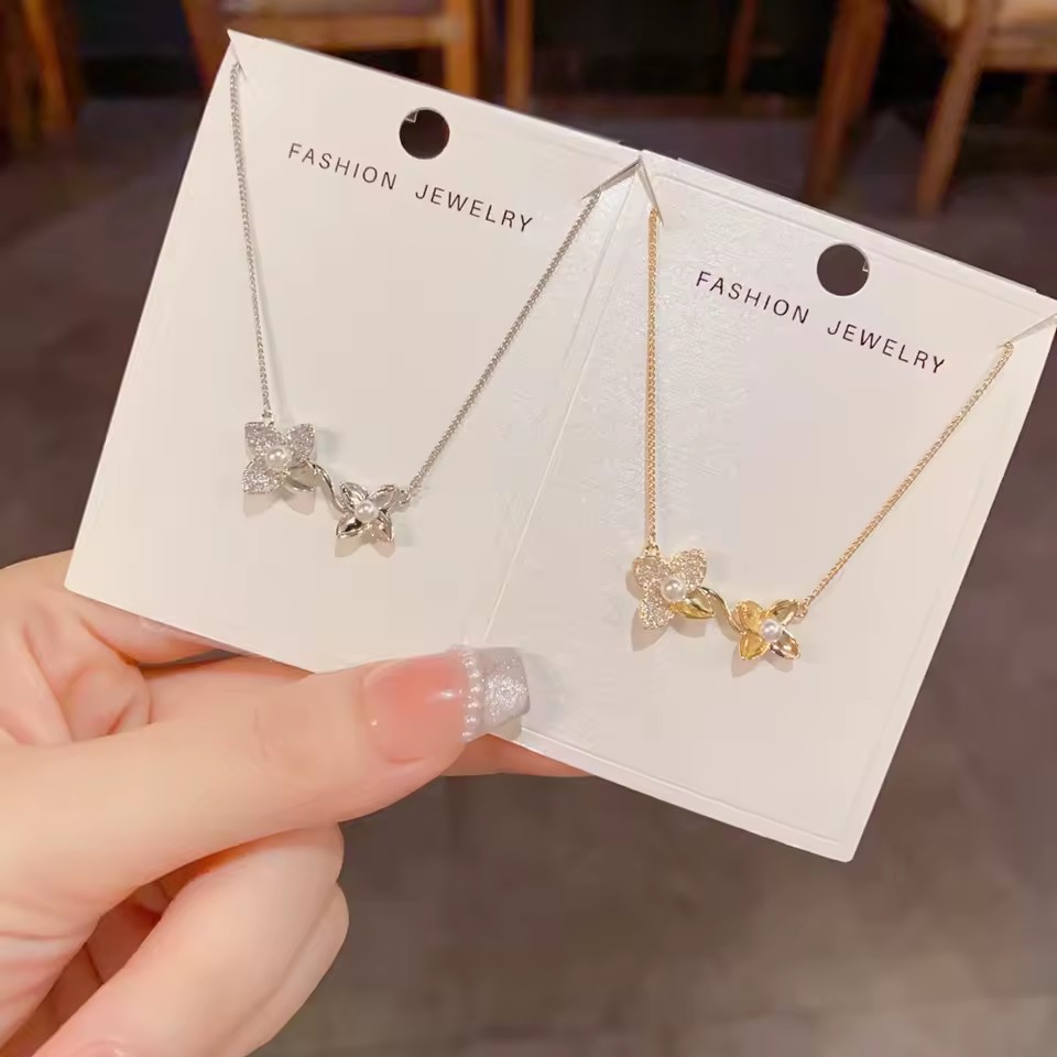 Women's Niche Minimalist Zircon-studded Copper Real Gold Plating Double-flower Necklacesophisticated Subtle Luxurious