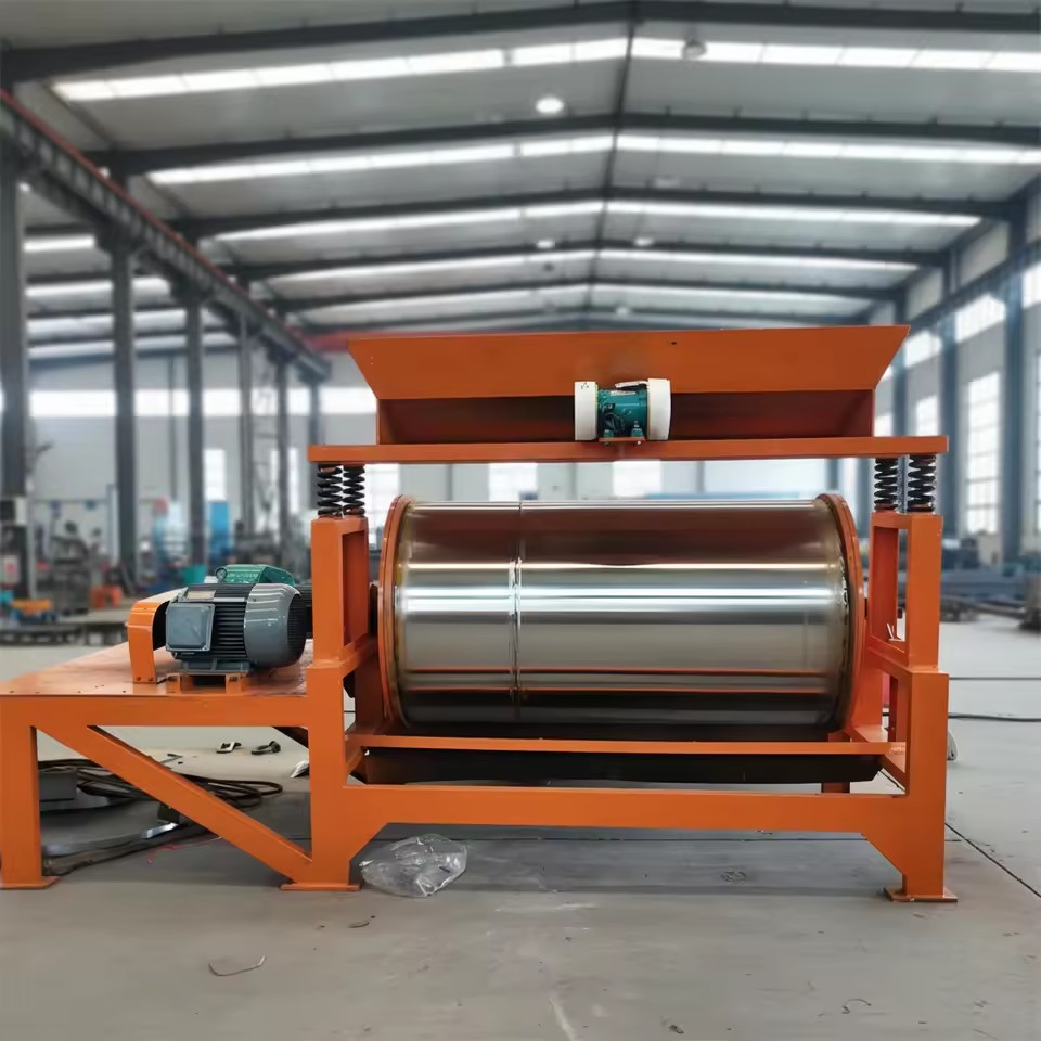 High Efficiency CTG Series Dry Magnetic Separator 500-1800mm Belt Width Naturally Cooled for Iron Ore Mineral Processing