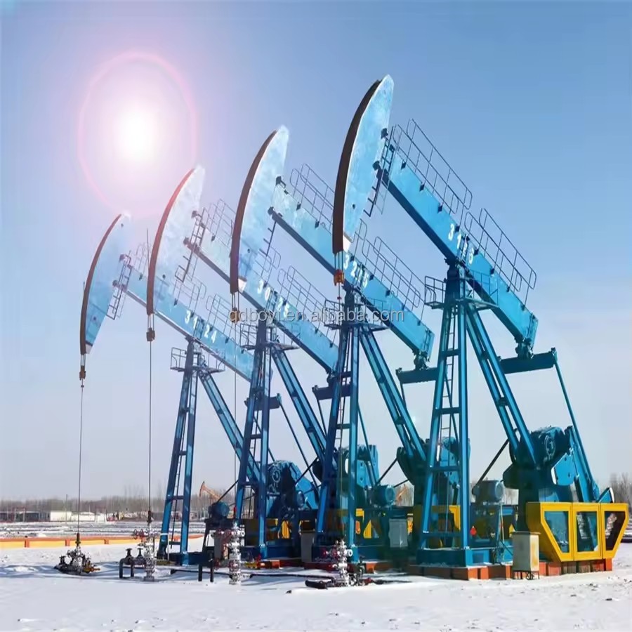 ASTM Standard Beam Pumping Unit Oil Well Equipment with Engine & Gearbox API 11E Standard 380V Motor 1 Year Warranty