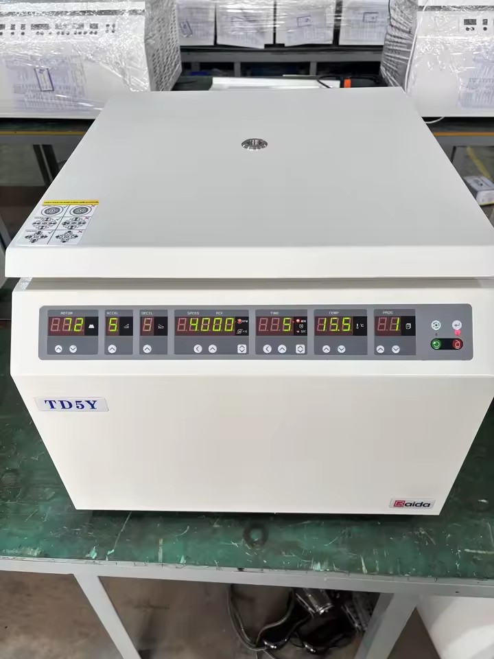 Crude Oil Centrifuge Testing Equipment for Oil Field ASTM D96 D4007 4x100 ml Method