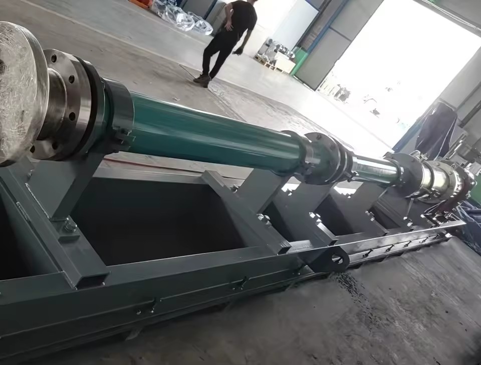 0.5 HP Stainless Steel Screw Pump for Transporting Crude Oil Various Substances in the Oilfield Industry Fully Automatic Control
