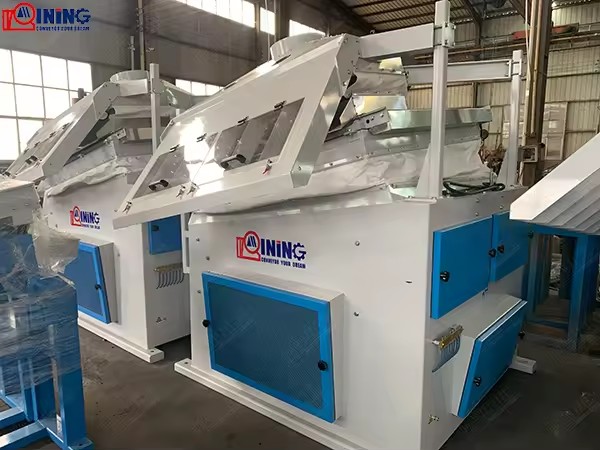 Alluvial Mining Dry Air Shaking Table Fine Gold Tin Portable Gravity Separator with Motor & Bearing 380V Processing Equipment