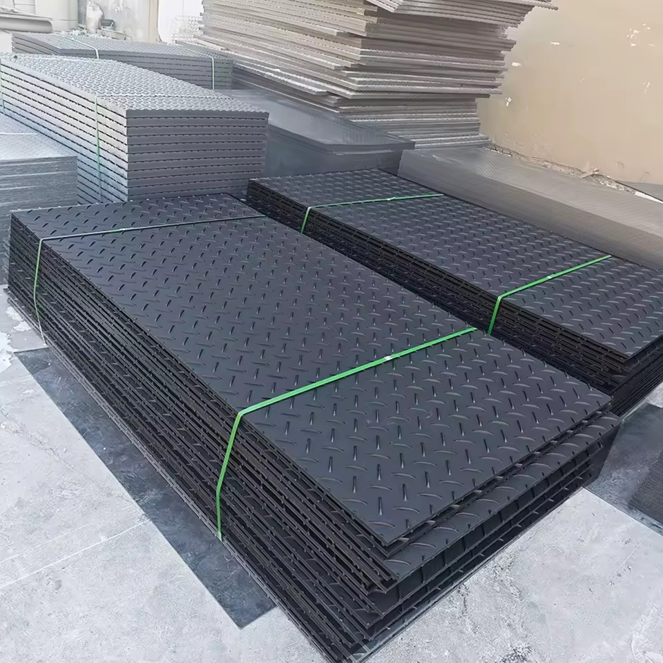 12.7mm Thick Heavy Equipment HDPE Track Mat 4x8 Durable Temporary Road Mat Heavy Duty UHMWPE HDPE Ground Protection Mat