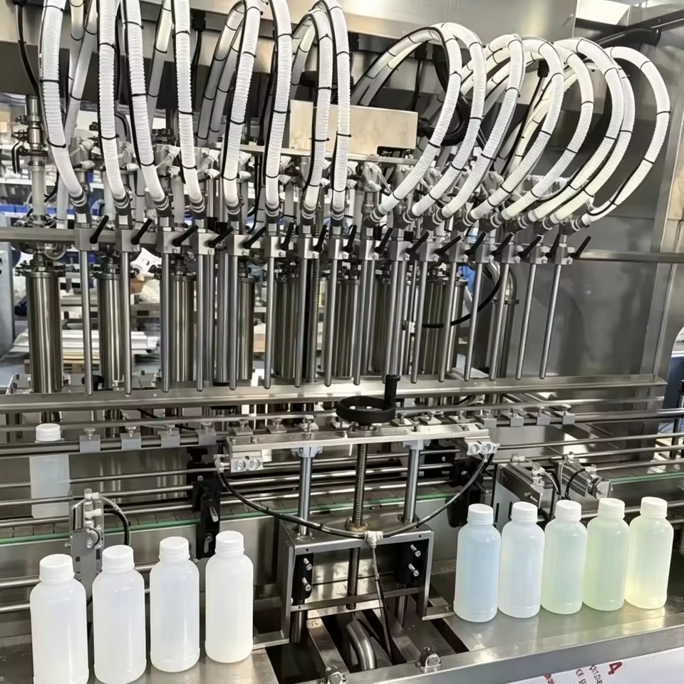 HSGZ-16A Automatic Piston Filling Machine Electric Pneumatic Driven 0.3% Accuracy Beverage Metal Chemical Cosmetic