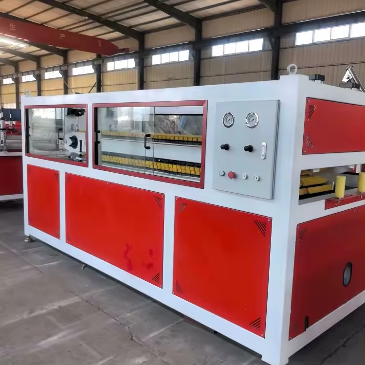 Plastic Pipe Profile Traction Machine, Used for PVC PE Pipe Extrusion Production Line