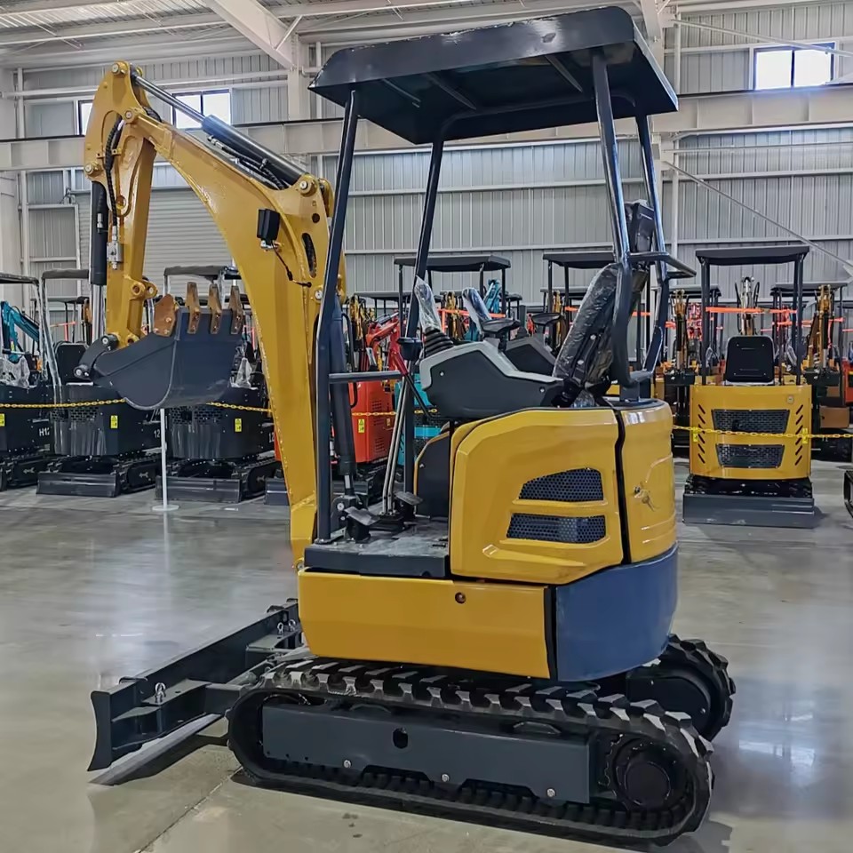2 Ton 2.5 Ton 3ton Kubota D902 Mini Excavator Bagger Escavatore 2 t 2.5 Ton Excavator Door to Door