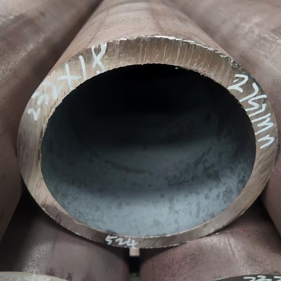 AISI 4140 Alloy Hot Rolled Tube OD232*18mm (OD9.2*0.7") High Pressure Resistance Bevel End for Petroleum Pipeline Custom Size