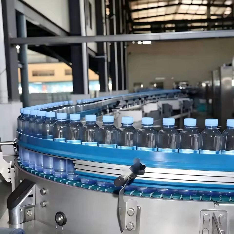 Turnkey Project 500ml 750ml Glass Oil Bottled Water Production Line 10000BPH Full Automatic Mineral Water Plant Solution
