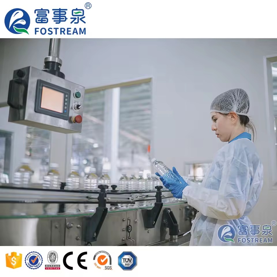 Full Automatic 3 in 1 Small Scale Bottle Drinking Mineral Water Filling and Capping Machine for Pet Bottle Water