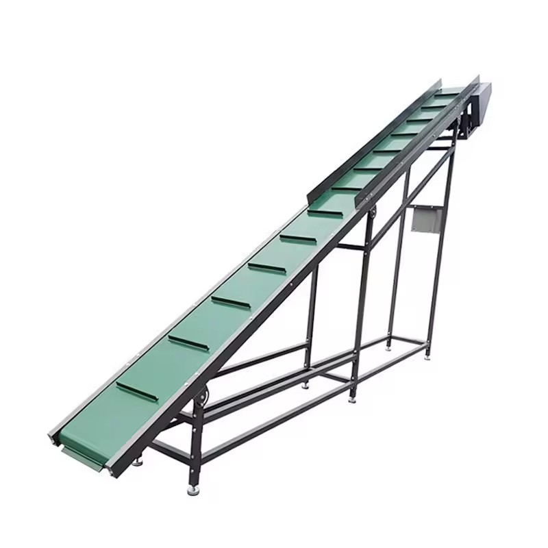 Industrial and Mining Conveyor Machine With PVC Conveyor Belt From Professional Manufacturer