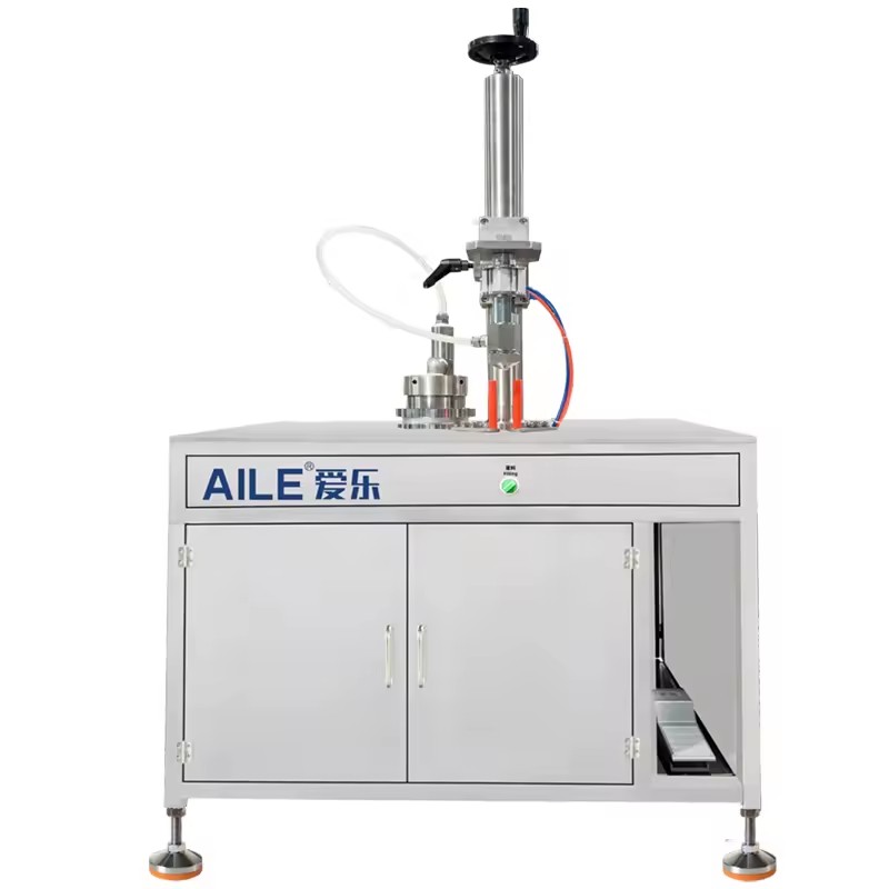 Semi Automatic Aerosol Double Head Liquid Filling Machine With Cheap Price Producing Snow Spray Ribbon Spray