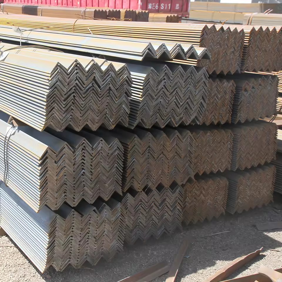 High Strength Hot Rolled Dip Brackets Carbon Mild Q235 Ss400 Iron Heavy Duty Steel Angle Bar