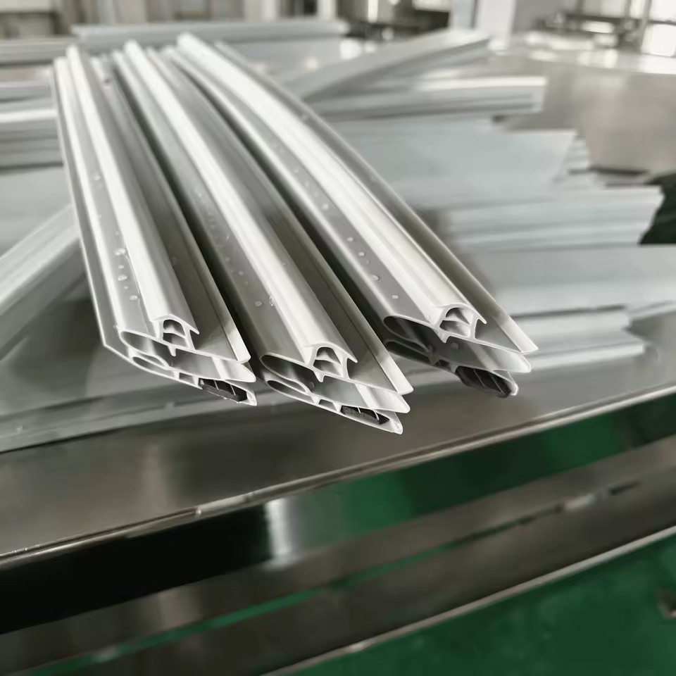 Refrigerator Freezer Door Gasket Magnet Strip Extruder Machine Soft Rubber Magnet Tape Extrusion Machine