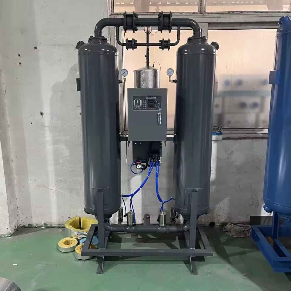 Energy Saving Stainless Steel PLC Controlled Compressed Air Dryer Heated Purge Desiccant Dryer Industrial Adsorption Dryer