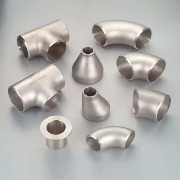 3" Forged SUS304 Square Head Equal Tee Fitting Welding Connection Smooth Surface NPT/BSPT Thread Water/Gas Applications Low