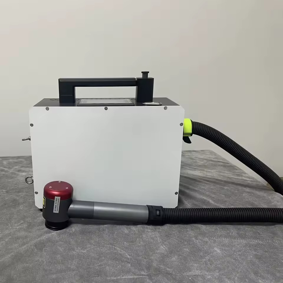 Best Price Laser Cleaning Equipment for Electrical Parts Cleaning 100W 200W Pulse Laser Cleaning Machine for Paint Oil Remove