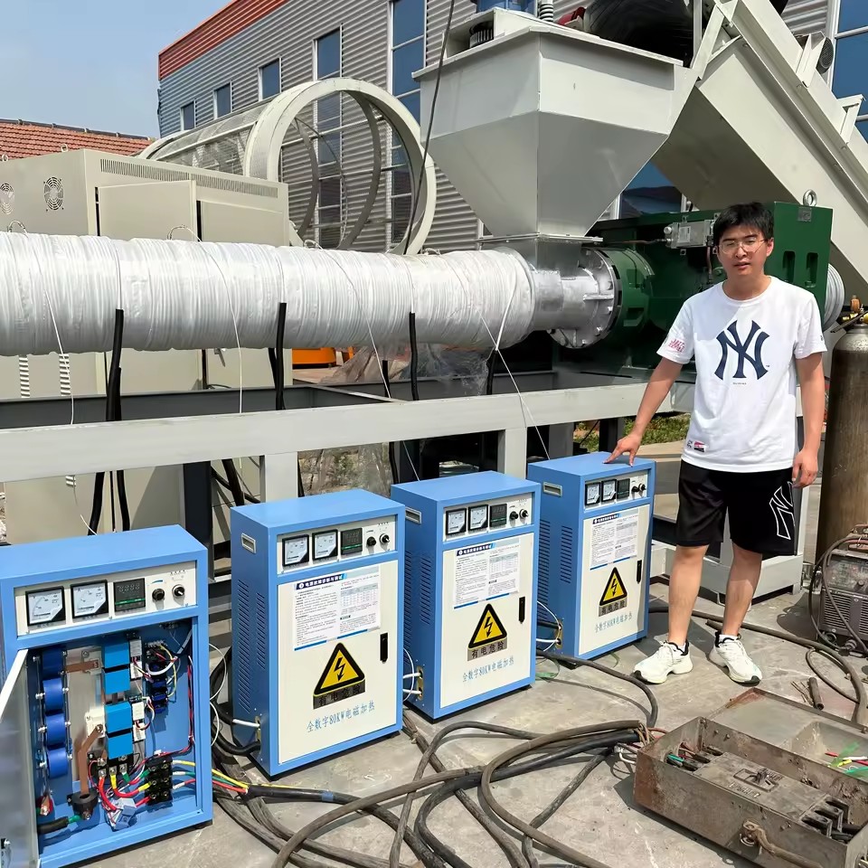 Energy Saving Automatic Electromagnetic Induction Heater Plastic Recycling Granulator CE Certified Fast Heating Durable