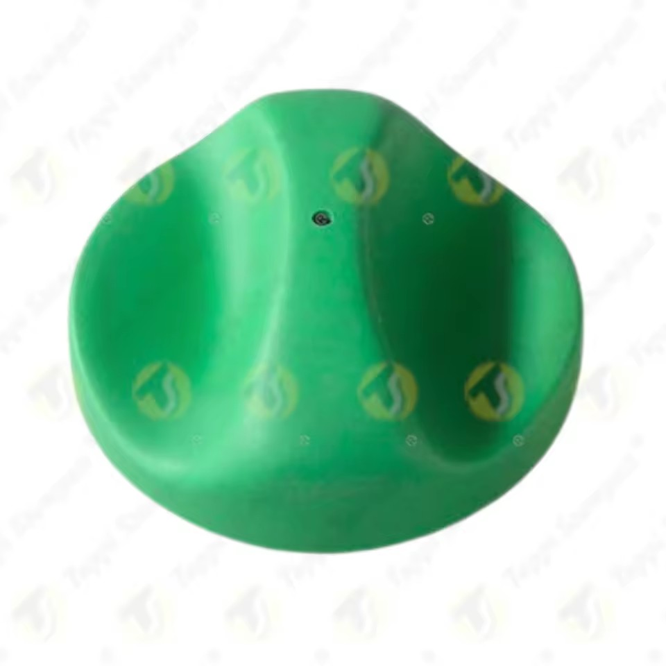 690 Bayonet Green Ergonomic Fuel Plastic Tank Cap for Gasoline Customizable Italian Product