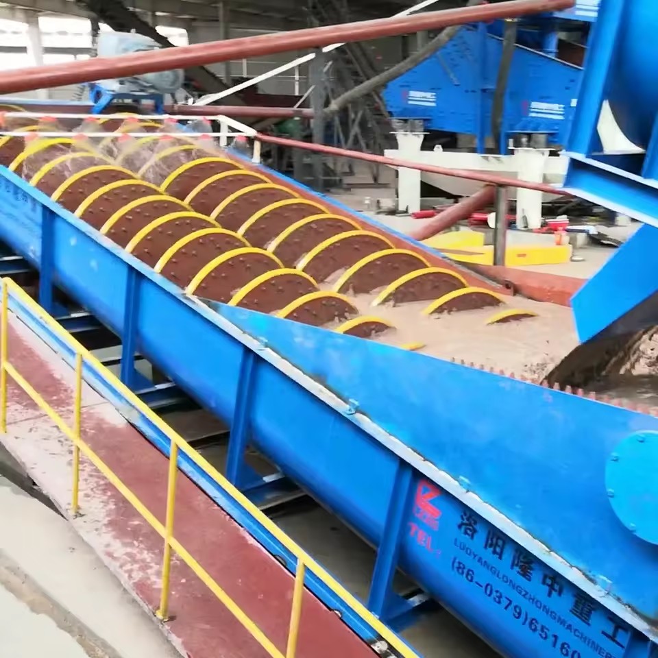 Hot Sell High Efficiency Polyurethane Coated Ultra-wear Resistant Spiral Classifier Screw Sand Washing Machine Motor 20-250t/h