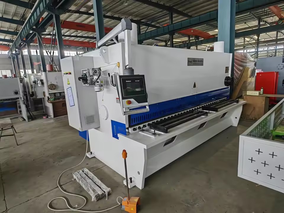 Rbqlty DAC360-6x3200mm Hydraulic Guillotine Beam Shearing Machine Fully Automatic Stainless Steel Sheet Metal