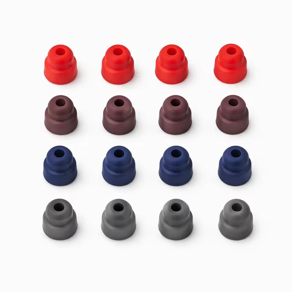 Custom Molded Anti Dust Waterproof Silicone/EPDM/NBR Rubber Stopper with Hole for Electronic Devices/Sensors/Connectors