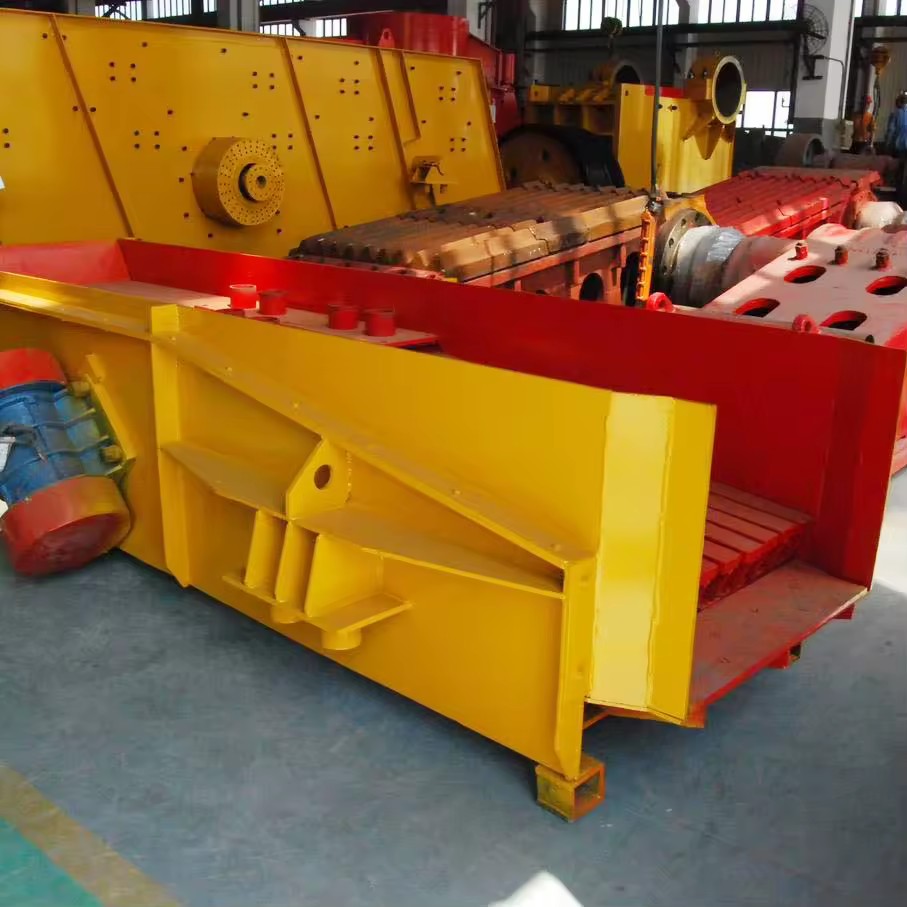 Mining Use Vibration Screening Feeder Competitive Electromechanic Vibrating Feeder Wear-resistant Gravel Rock Vibrating Feeders