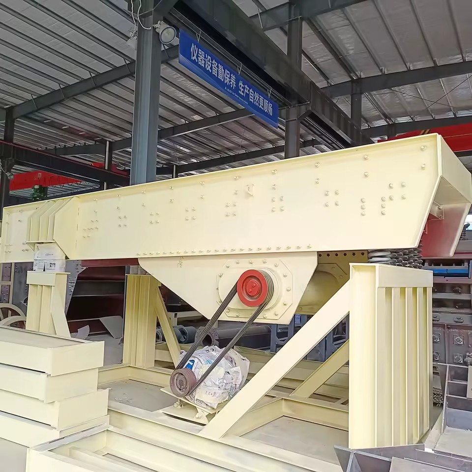 Mining Equipment Reliable Heavy Duty Machine Vibrating Feeder