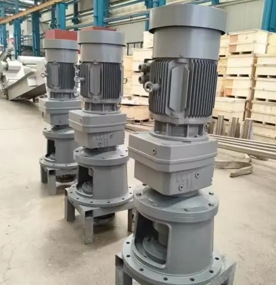 Mechanical Agitator for Oilfield Mud Tank Mixing and Homogenization in Drilling Operations with Various Speeds