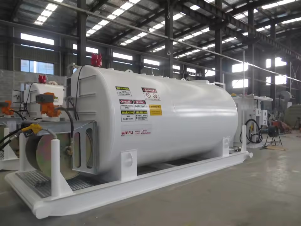 Professional 15KL Carbon Steel Painted Pump Self Bunded Fuel Tank Remote Monitoring for