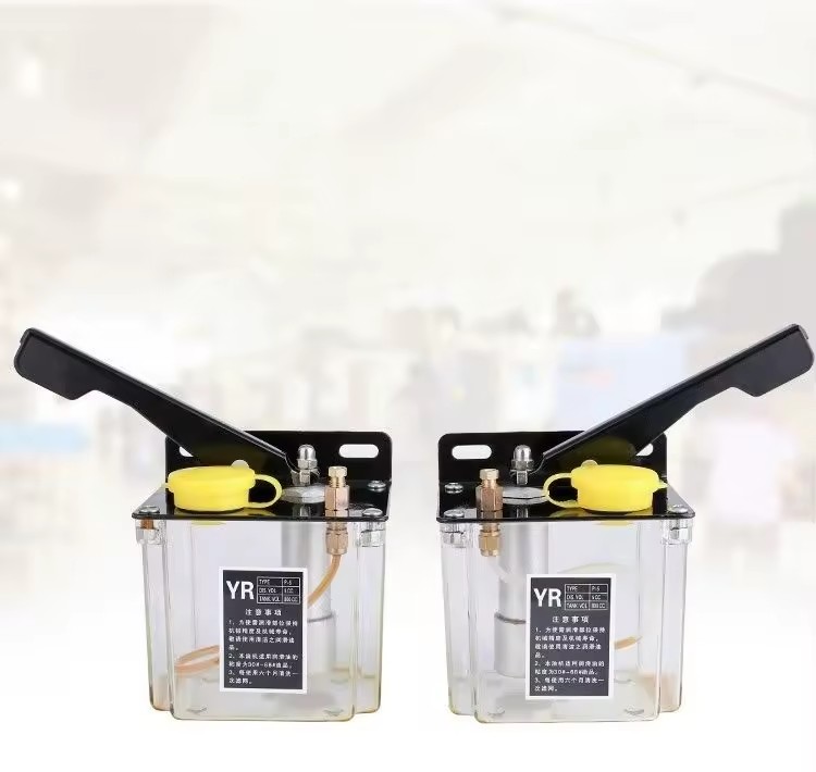 High Quality CNC Manual Oil Pump 4mm Outlet Size for CNC Machine Irrigation Automotive & Industrial Oil Lubrication System