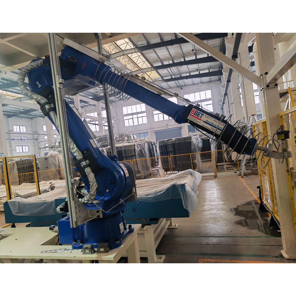 CNC 6-axis 3D Cutting Water Jet Cutting Machine for Soft Materials Automotive Interior Industry