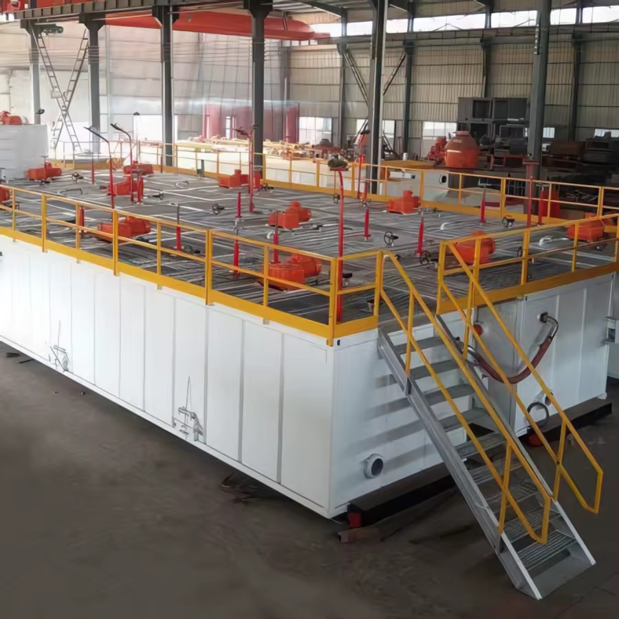 Oilfield Drilling Fluid Storage Tank Industrial Mud Mixing Tank with Agitator and Walking Platform for Drilling Rig