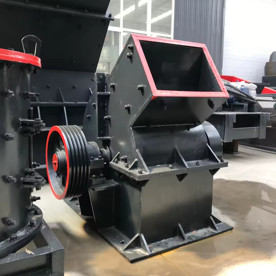 Portable Small Stone Crusher Machine Gold Mining Hammer Mill with Motor and Gearbox for Crushing Rock & Minerals