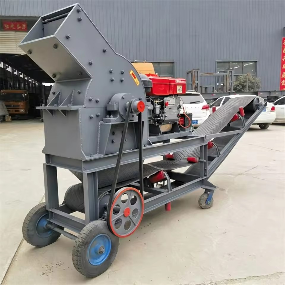 Small Scale Compound Hammer Mill Machine for Gold Ore Grinding Mining Sand Making Processing