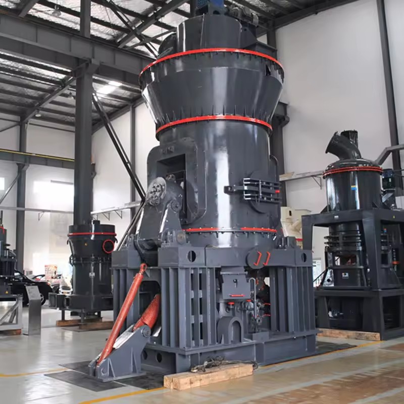 Adjustable High Pressure Mineral Machinery Raymond Grinding Mill Ultra Fine Grinding Mill Engine Bearing Brand 1.0-4 T/h